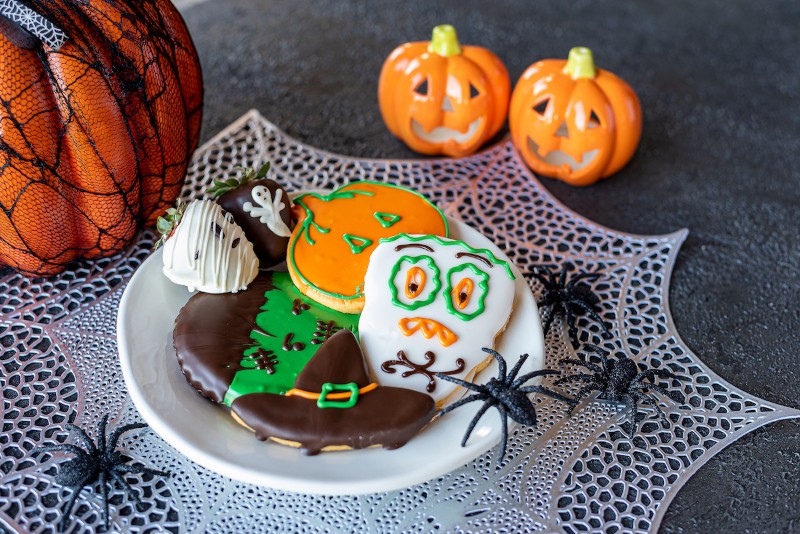 chompies-halloweencookies2